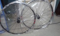 Πωλούνται τροχοί Shimano R500