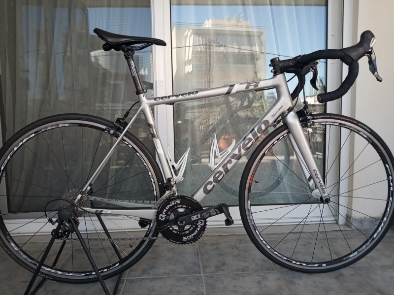 Πωλείται Cervelo R3